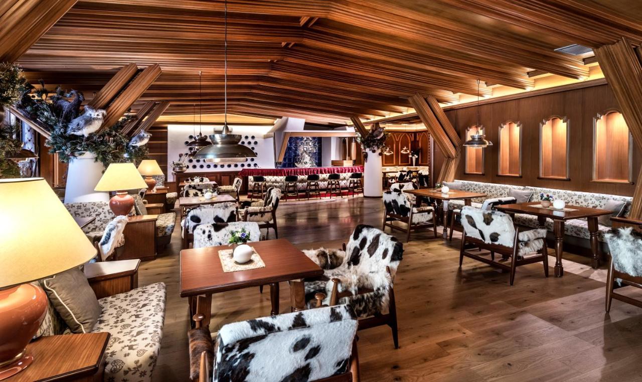 Alpen Hotel Corona Виго ди Фаса Екстериор снимка