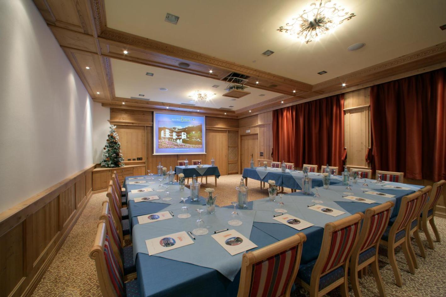 Alpen Hotel Corona Виго ди Фаса Екстериор снимка