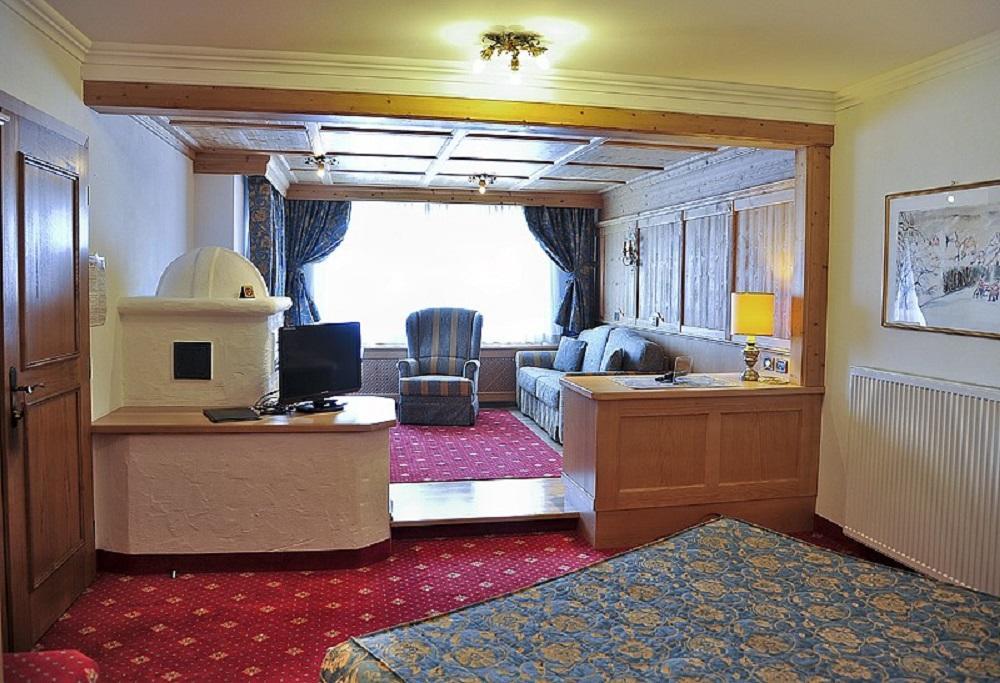 Alpen Hotel Corona Виго ди Фаса Екстериор снимка
